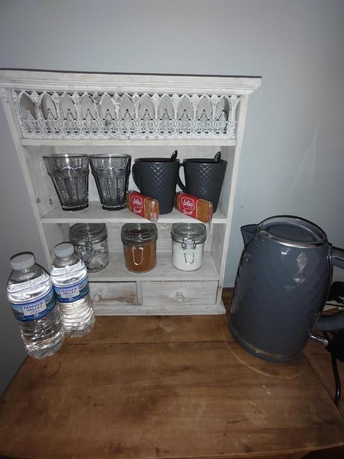 Double Room Close To Efc Lfc Liverpool City Centre Exterior foto